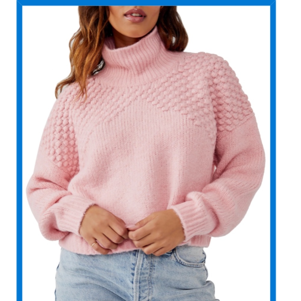 New💕Free People Pink Bradley Turtleneck Sweater